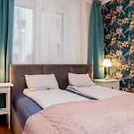 Wojciecha 9b 1 - Srodmiescie 70m2 Parter Γκντίνια