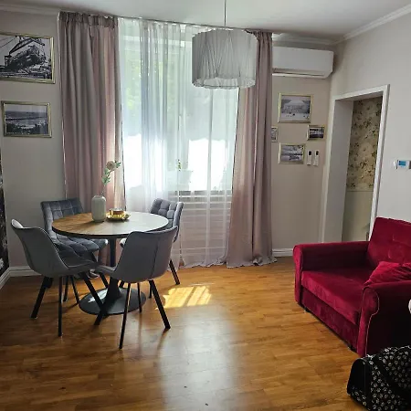 Wojciecha 9b 1 - Srodmiescie 70m2 Apartment