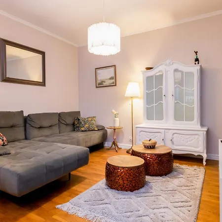 Wojciecha 9b 1 - Srodmiescie 70m2 Parter Gdyně