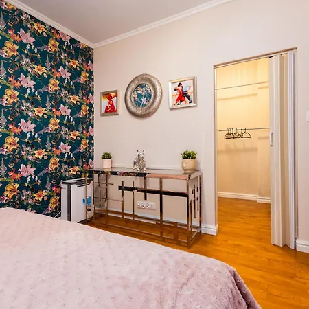 Wojciecha 9b 1 - Srodmiescie 70m2 Parter Appartamento *