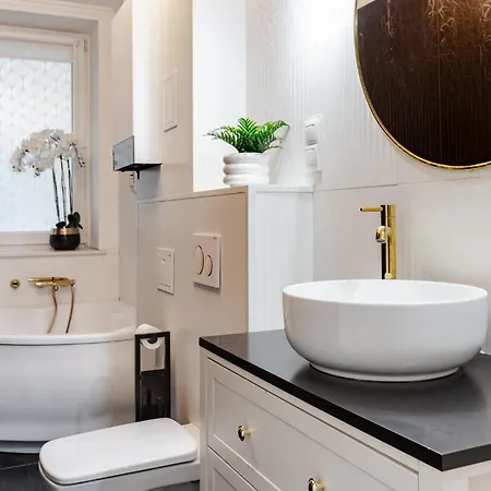 Wojciecha 9b 1 - Srodmiescie 70m2 Parter * Gdyně