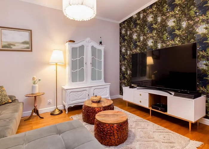 Wojciecha 9b 1 - Srodmiescie 70m2 Parter Apartmán